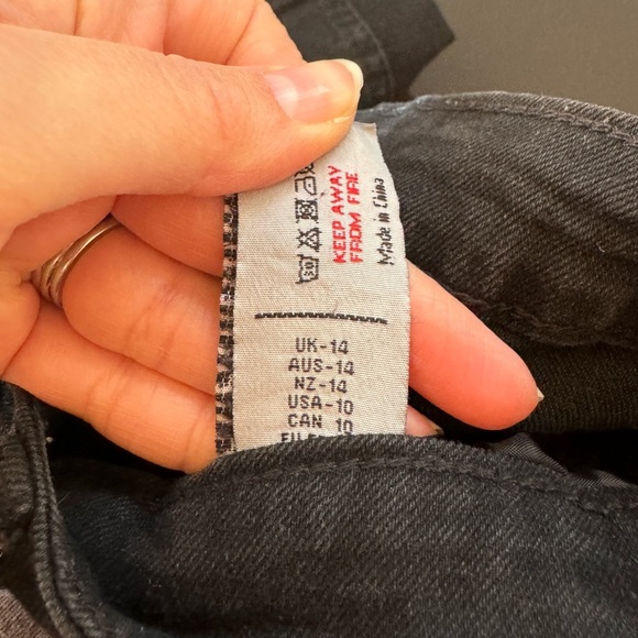 💕3 for $15💕 Nastygal Black Skinny Jeans 💕3 for $15💕 - Picture 5 of 6